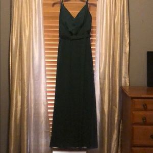 Vera Wang Forest Green V-Neck Dress
